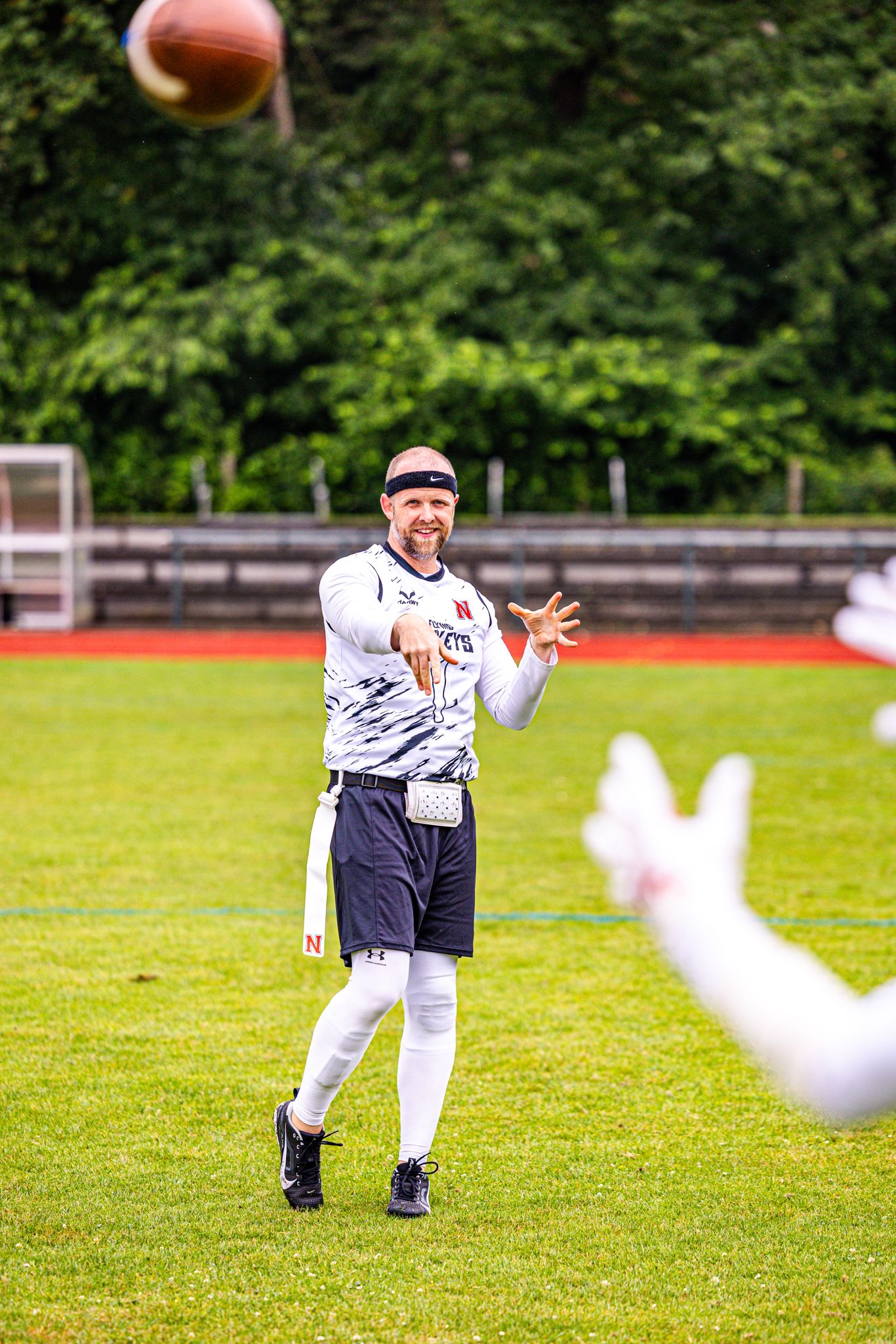 Norderstedt Flying Monkeys spielen Flagfootball im HARWY Trikot